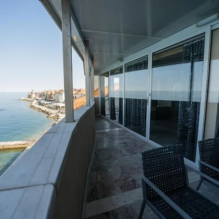 Hotel Piran Ξενοδοχείο 4*